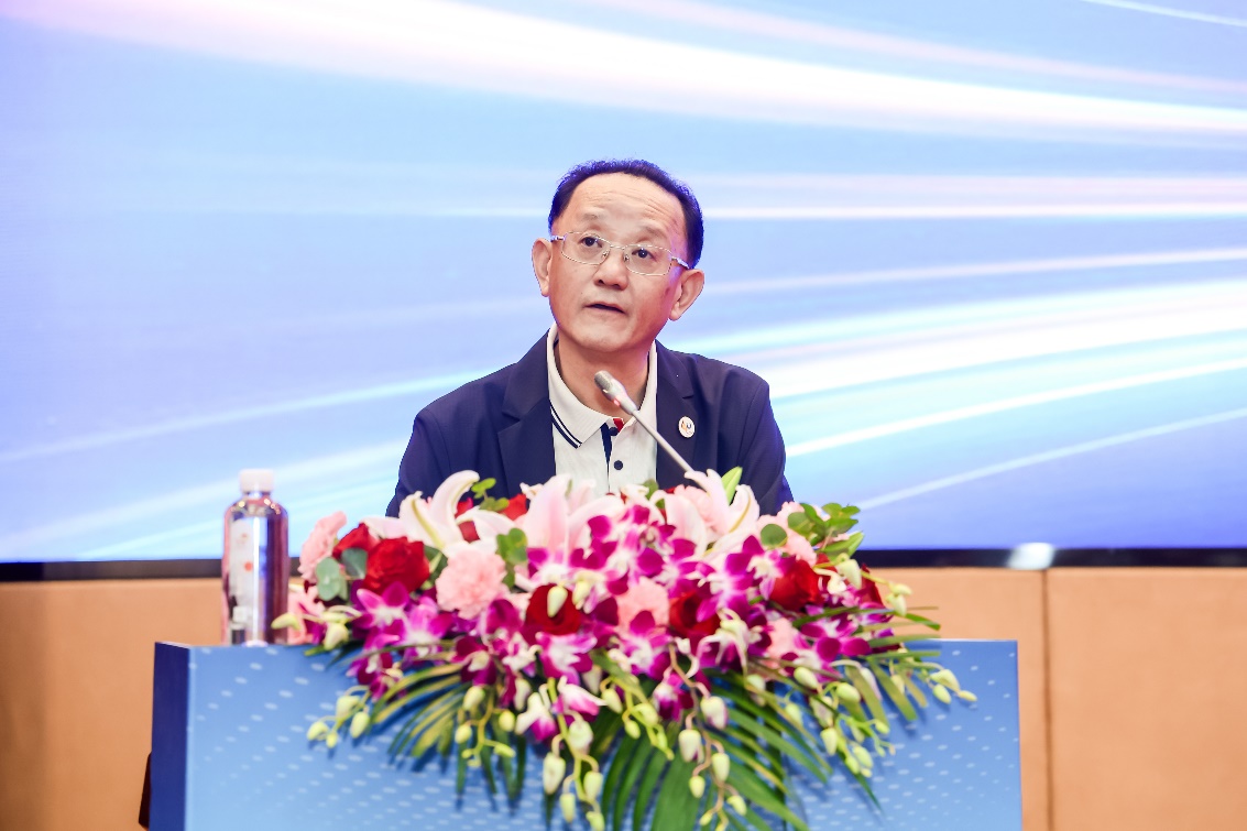 组图：2025中小企业高质量发展论坛在京举行 中企云全球供应链集采服务平台启动