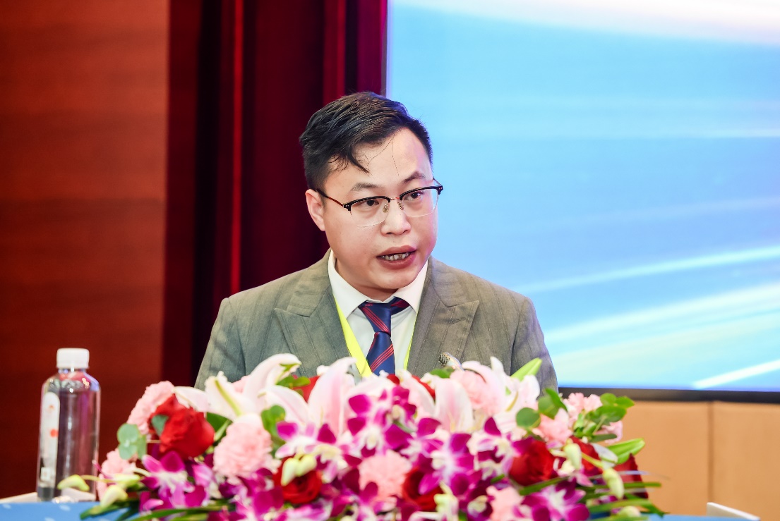 组图：2025中小企业高质量发展论坛在京举行 中企云全球供应链集采服务平台启动